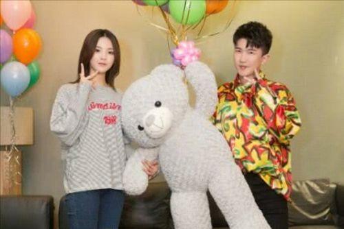 娱乐吃瓜背景图图片高清,揭秘娱乐圈幕后风云